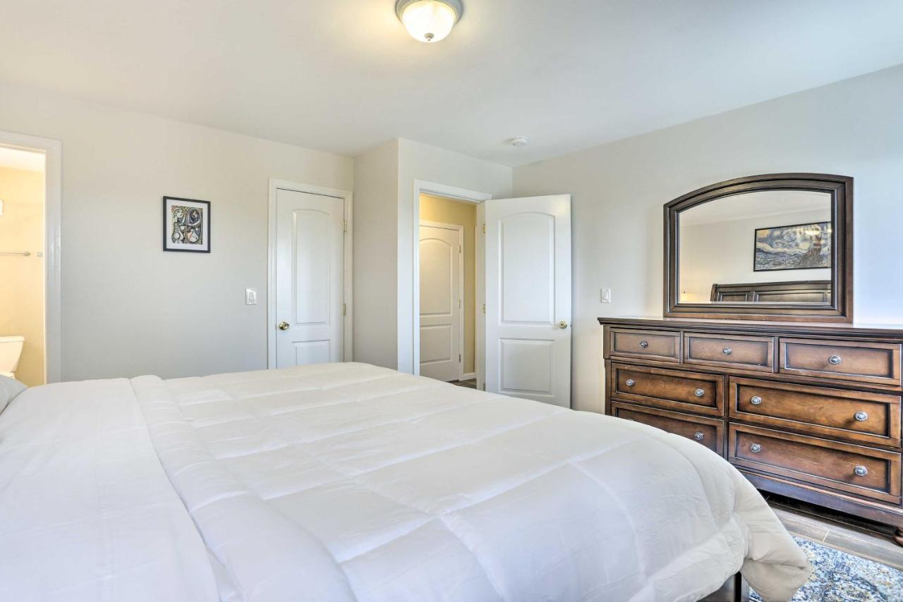 Ideally Located Glen Cove Apartment! מראה חיצוני תמונה